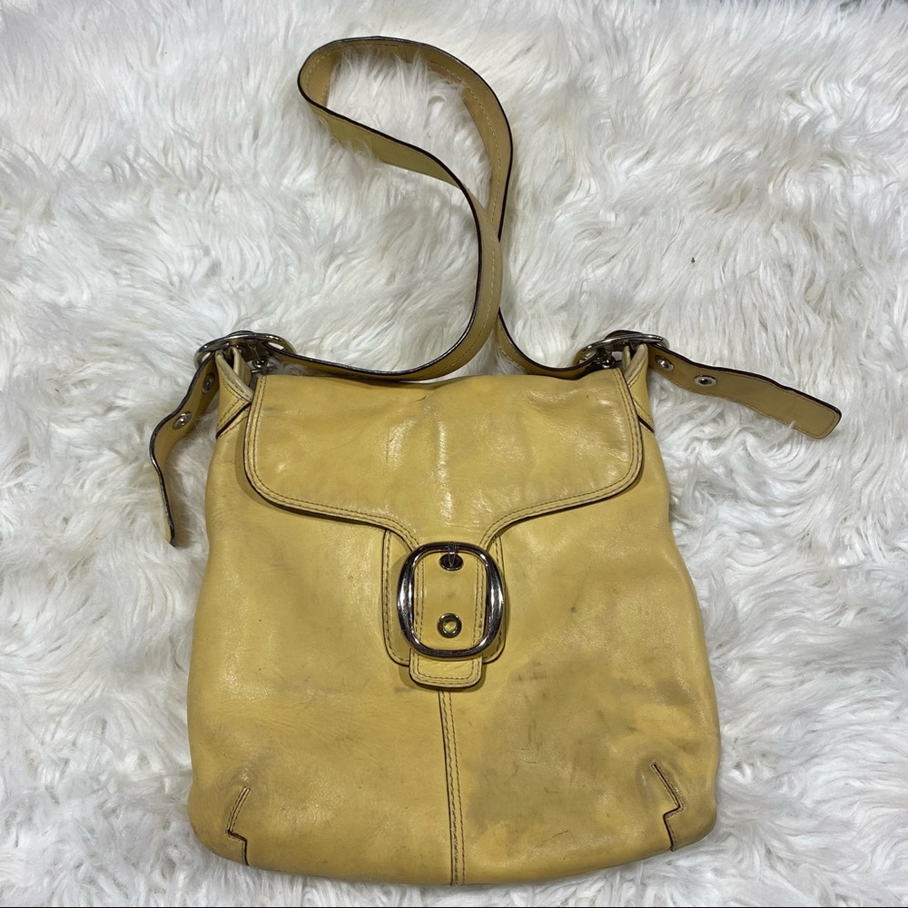 Coach Crossbody Bag .